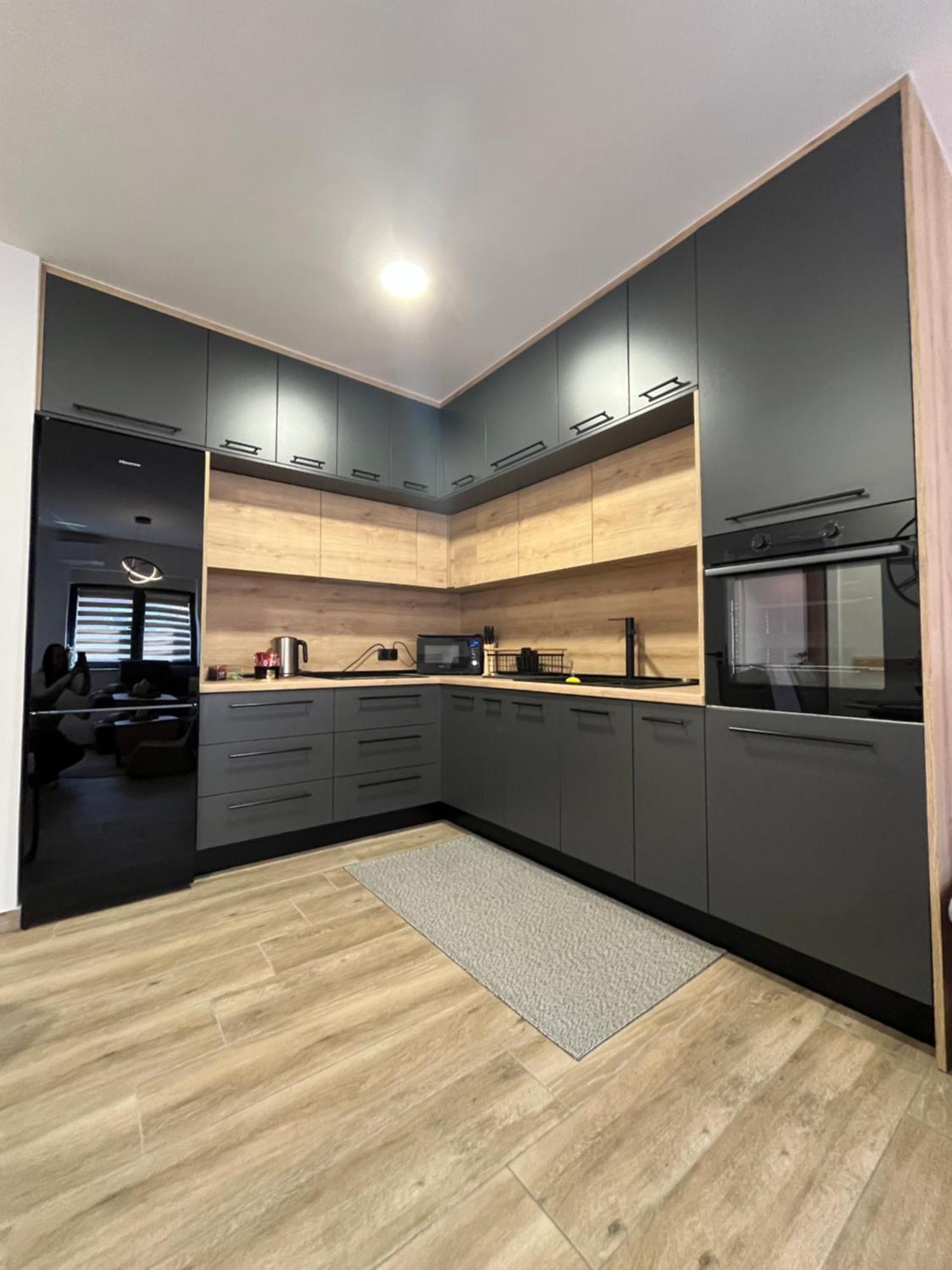 Apartman Sandra โนวากราดิชกา ภายนอก รูปภาพ